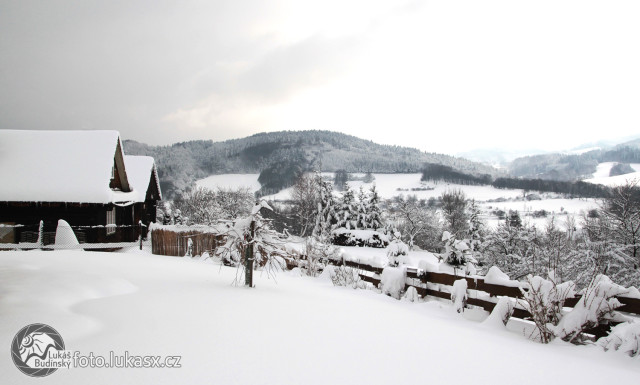 Velikonoce na sněhu, zasněžená krajina. Autor: Lukáš Budínský (foto.lukasx.cz)